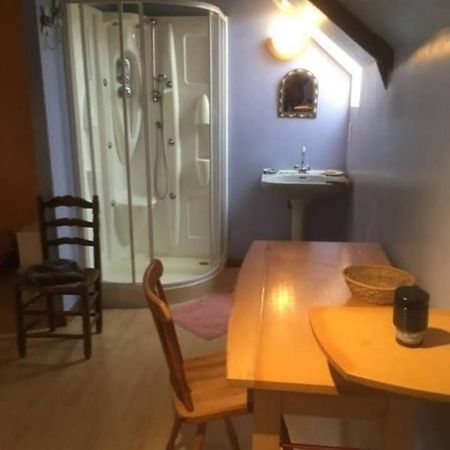 Chambre Chez L'Habitant Rueyres Zewnętrze zdjęcie