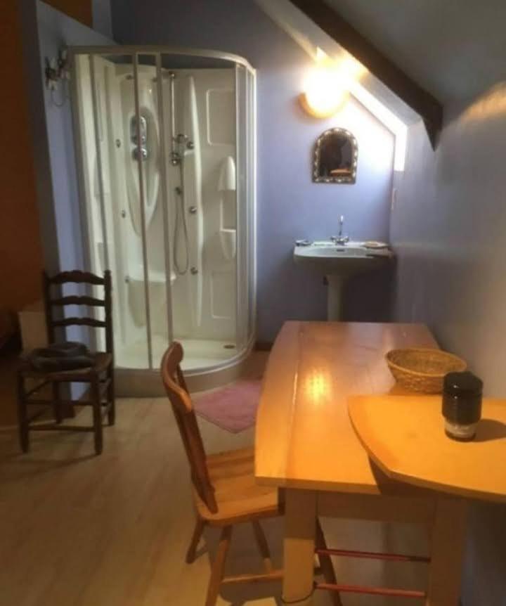 Chambre Chez L'Habitant Rueyres Zewnętrze zdjęcie
